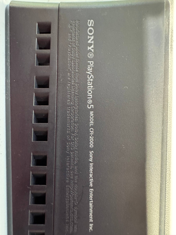 Игровая приставка PlayStation 5 Slim