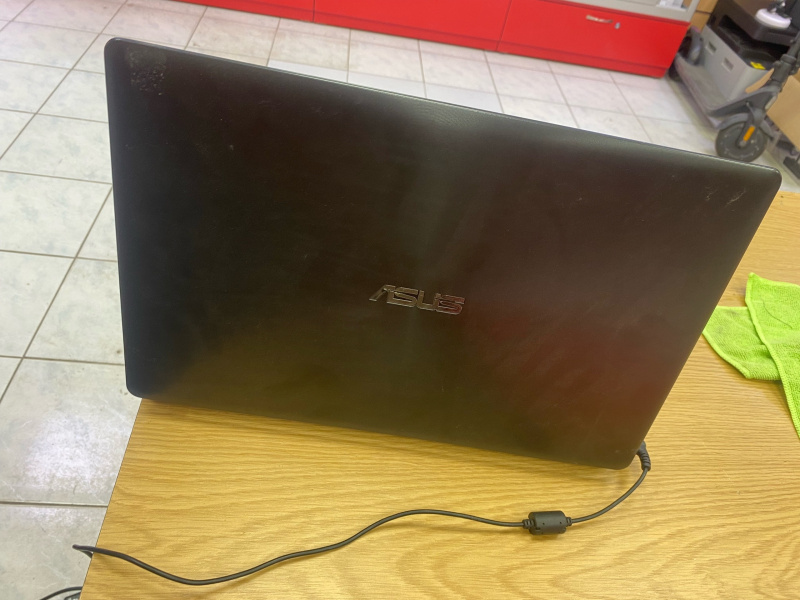 Ноутбук ASUS i7-3537U