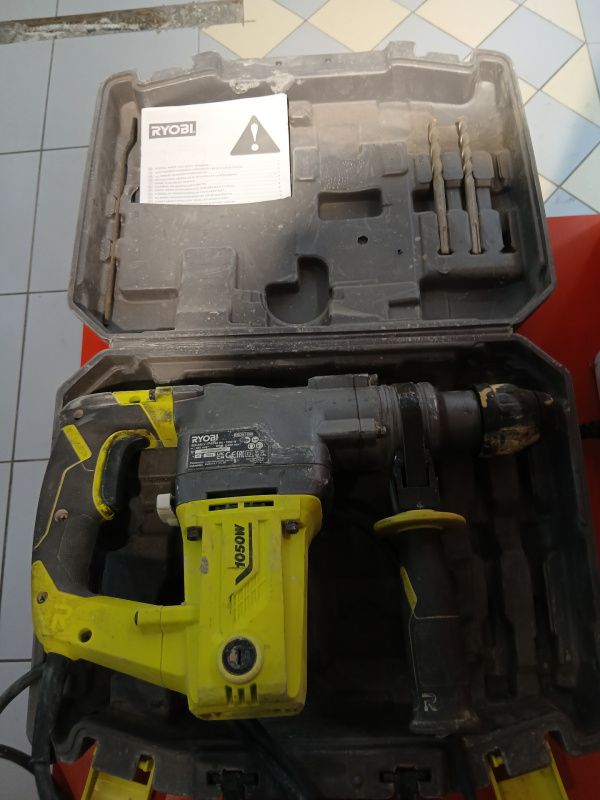 Перфоратор Ryobi RSDS1059